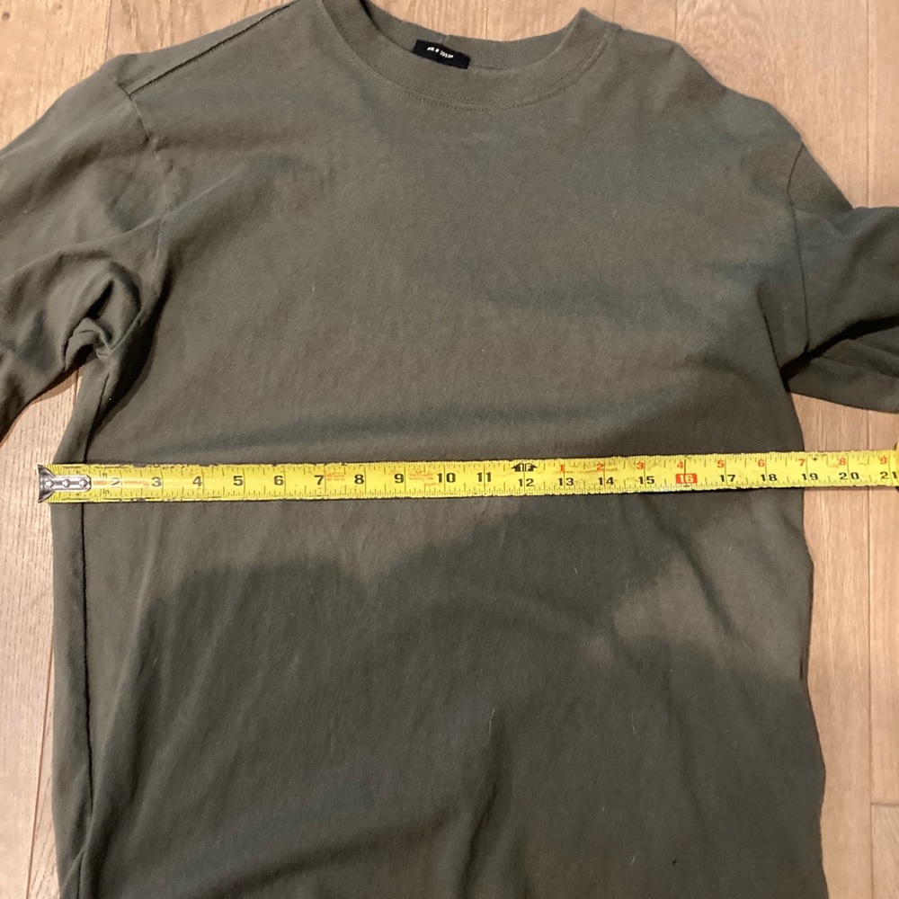 Filson army green long sleeve t-shirt